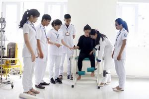 Khám phá du học ngành Điều dưỡng: Hành trình chinh phục sự nghiệp chăm sóc sức khỏe toàn cầu
